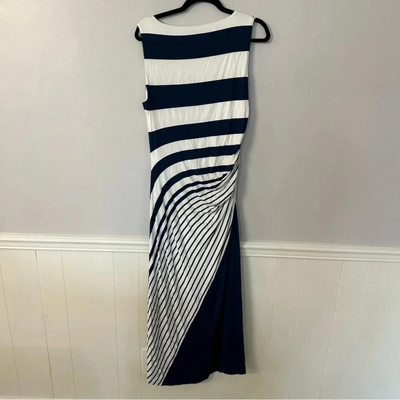 Soft Surroundings Vela Infinity Dress Blue & White Stripe Sleeveless Size M GUC - Picture 8 of 8
